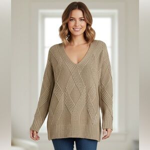 Cable Stitch Cable Chunky Knit Sweater Size Medium Tan Beige Cozy Capsule